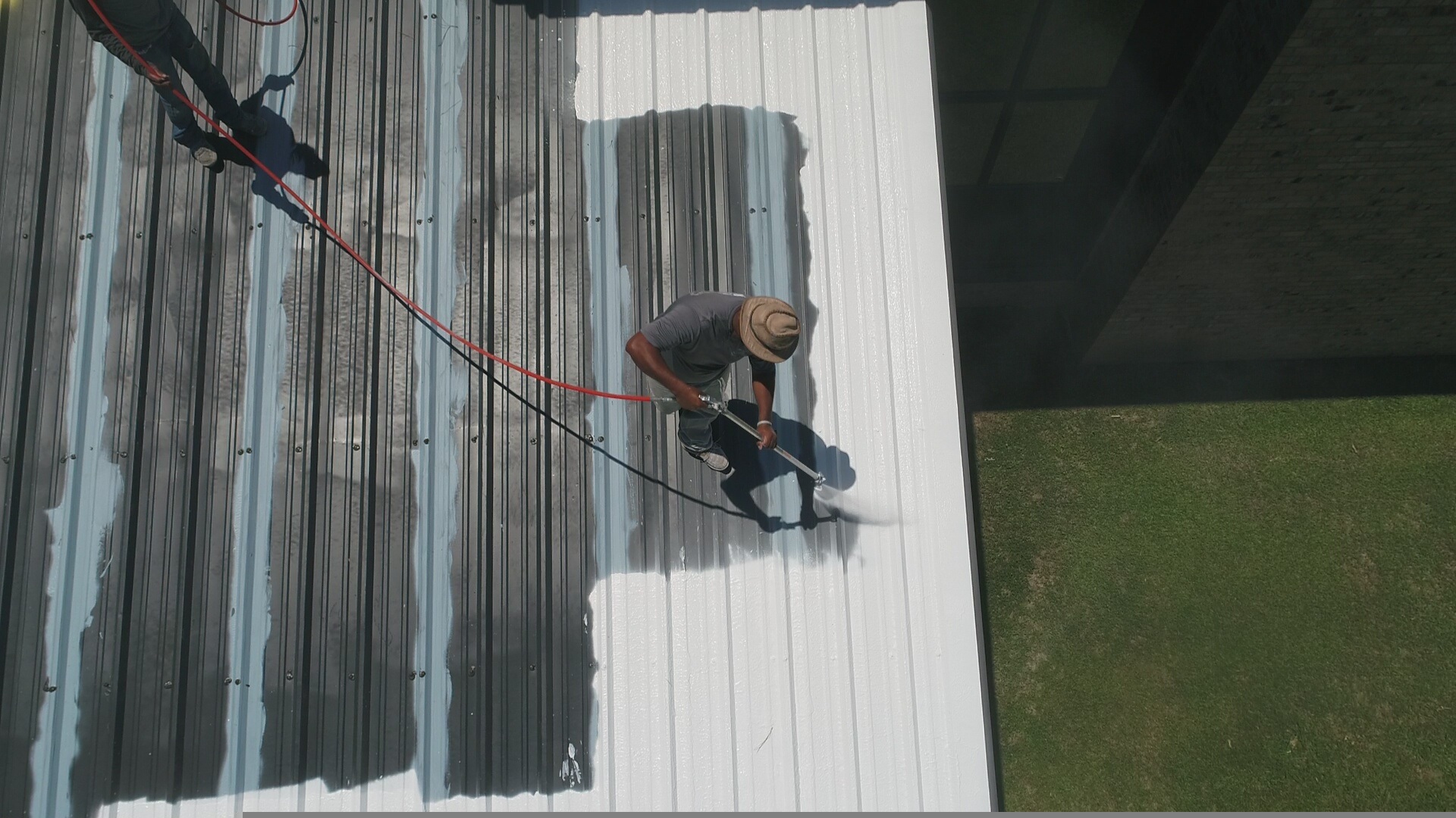 commercial roofing service & maintenance